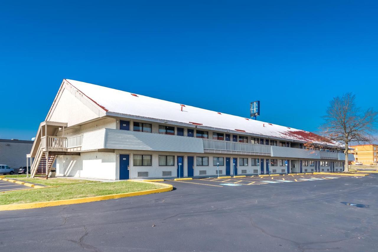 Hotel Akron Northwest - Copley Bagian luar foto
